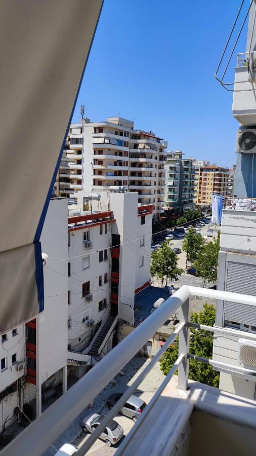 Lolu Apartment Plus Privat Parking Vlorë 外观 照片